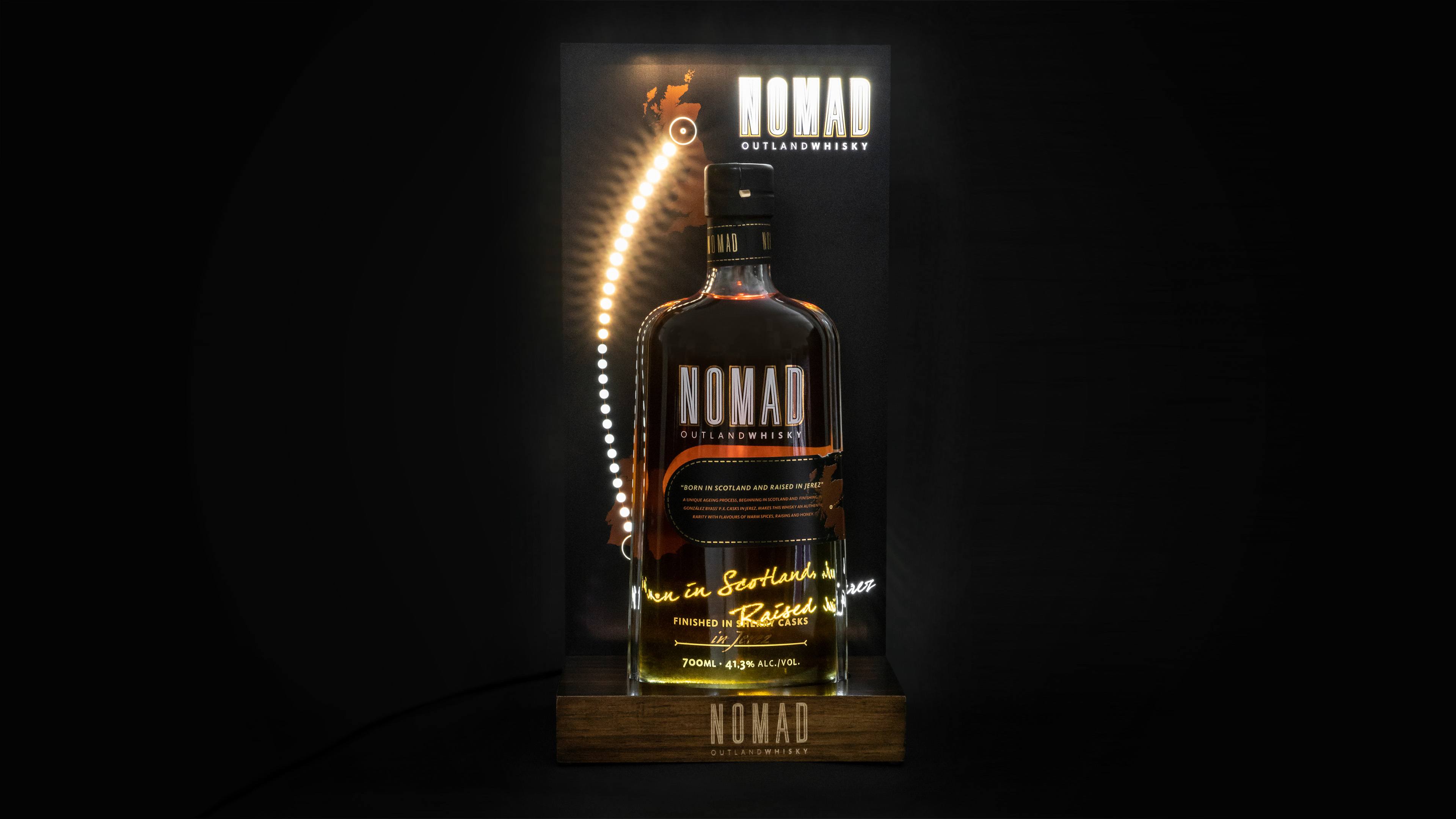 Nomad Outland Whisky Glorifier LED Display blinking blinkt leuchtet Lampe beleuchtung Holz Flaschenbeleuchtung Bottle Lamp Whiskey